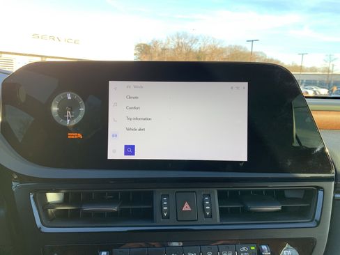 Certified 2024 Lexus ES 350 ES 350 image 24