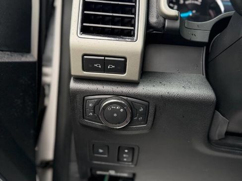 Used 2019 Ford F250 Lariat AWD/4WD image 13