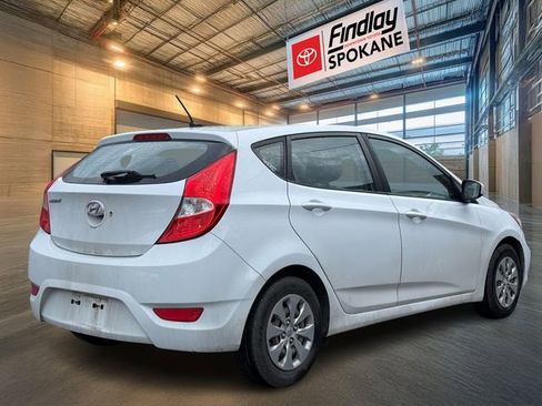 Used 2017 Hyundai Accent SE image 4