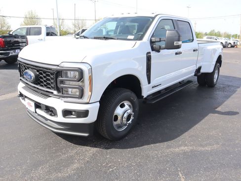 New 2026 Ford F350 XL AWD/4WD image 9