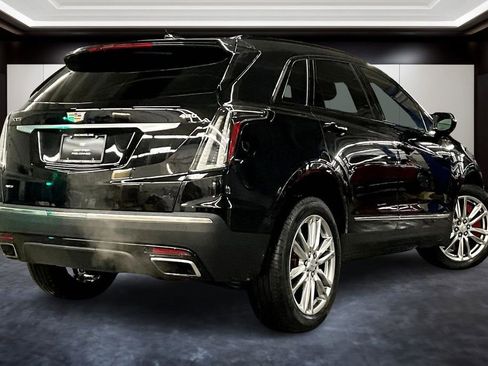 Certified 2024 Cadillac XT5 Sportv w/ LPO, Floor Liner Package AWD/4WD image 6