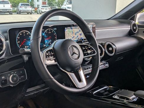 Used 2019 Mercedes-Benz A 220 4MATIC image 10
