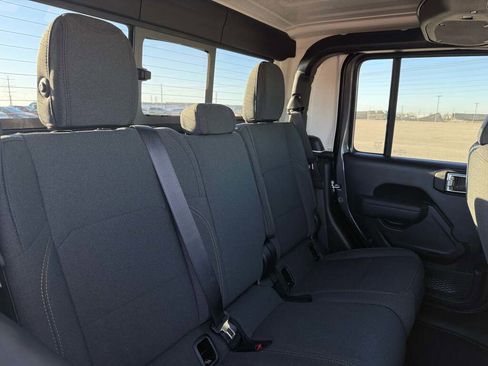 New 2026 Jeep Gladiator Sport image 27