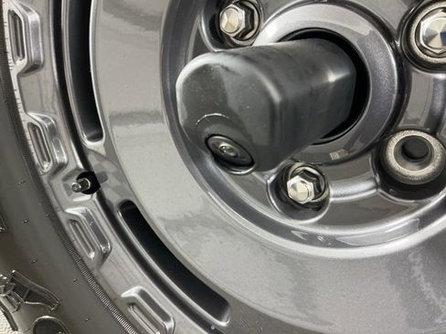 New 2025 Ford Bronco Big Bend w/ Black Diamond Package image 9