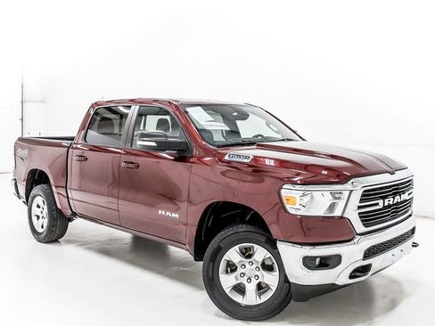 Used 2021 RAM 1500 Big Horn AWD/4WD image 3