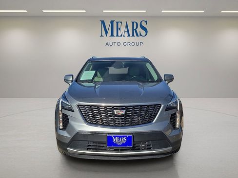 Used 2023 Cadillac XT4 Premium Luxury image 9