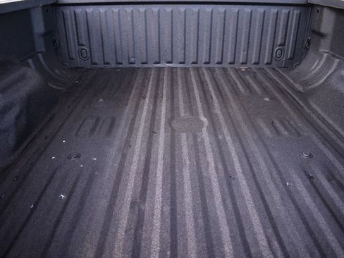 Used 2016 Ford F250 Lariat w/ Lariat Interior Package image 9