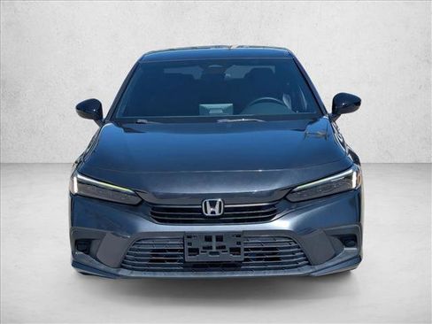 Used 2022 Honda Civic Sport image 2