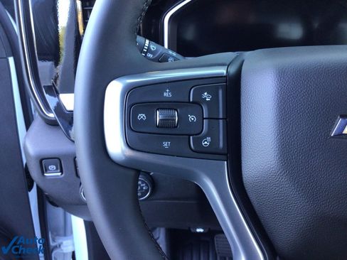 Used 2025 Chevrolet Silverado 2500 LT image 26