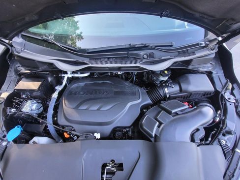 Certified 2023 Honda Odyssey Sport image 10