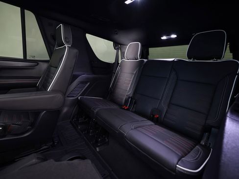 Used 2026 GMC Yukon AT4 Ultimate w/ LPO, Floor Liner Package image 15