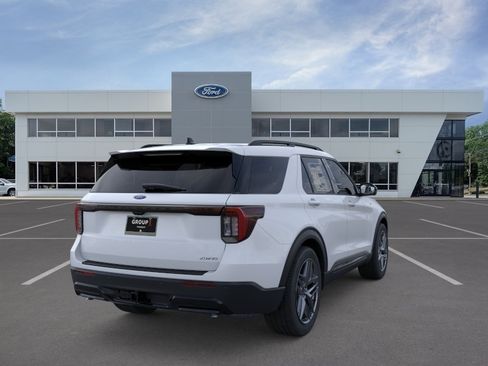 New 2026 Ford Explorer ST-Line w/ ST-Line Street Pack AWD/4WD image 31