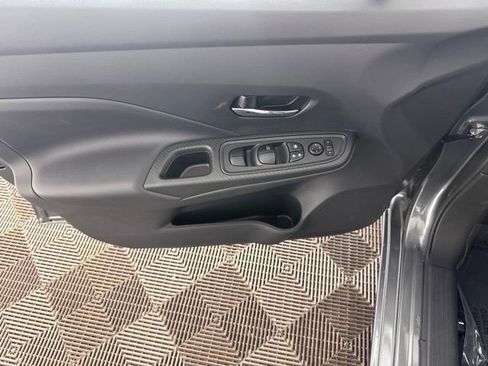 Certified 2025 Nissan Versa SV w/ Trunk Package FWD image 18