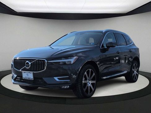 Used 2021 Volvo XC60 T5 Inscription w/ Advanced Package image 4