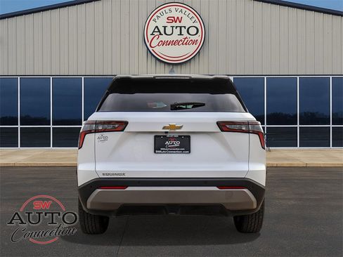 Used 2025 Chevrolet Equinox LT image 6