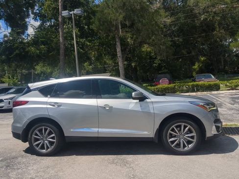 Used 2021 Acura RDX w/ Technology Package FWD image 2