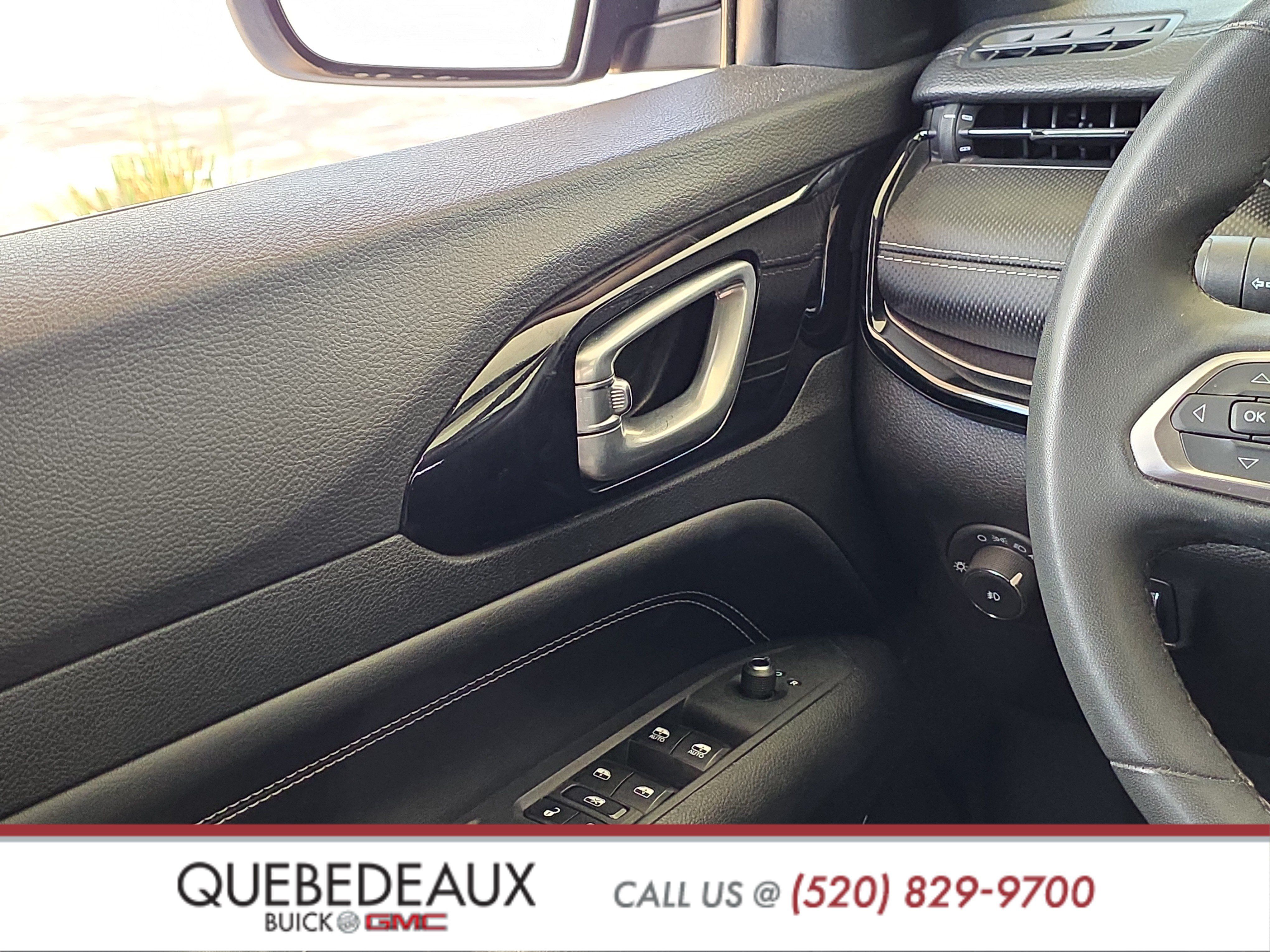 Used 2023 Jeep Compass Latitude w/ Convenience Group AWD/4WD image 19