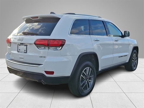 Used 2022 Jeep Grand Cherokee Limited image 4