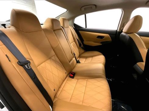 New 2025 Nissan Sentra SV w/ SV Premium Package image 31