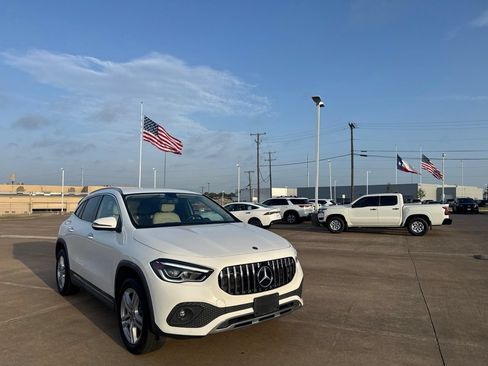 Used 2021 Mercedes-Benz GLA 250 image 2