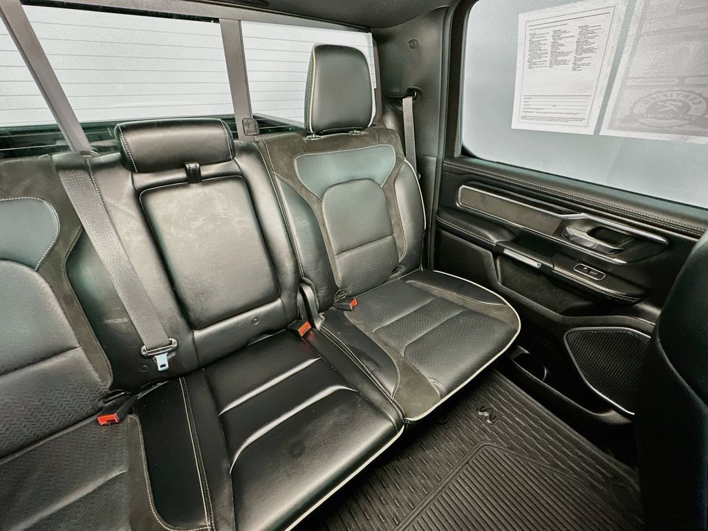 Used 2023 RAM 1500 Laramie AWD/4WD image 14