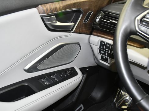 Certified 2024 Acura RDX SH-AWD w/ Advance Package image 32