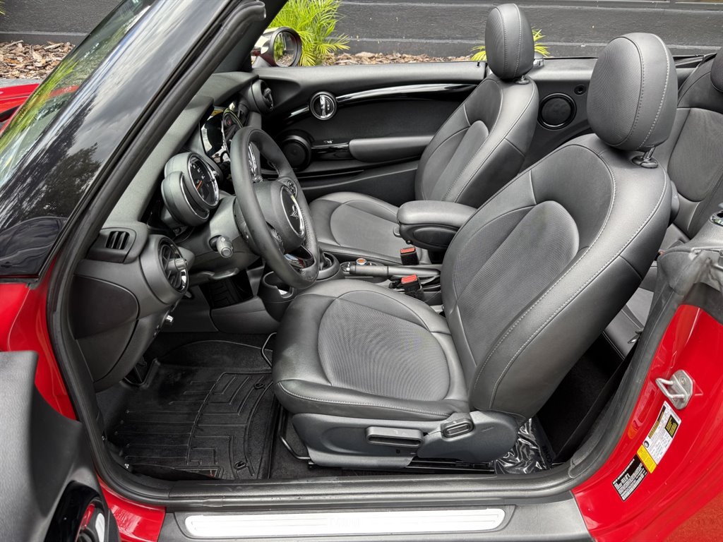 Used 2019 MINI Cooper Convertible FWD image 17