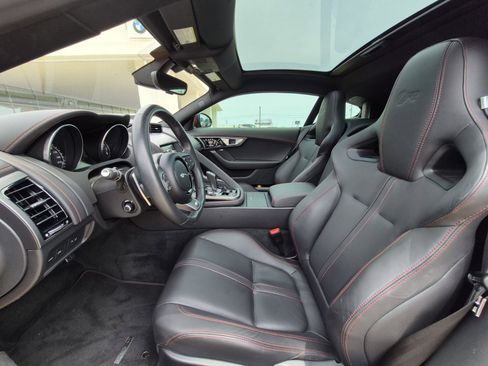 Used 2017 Jaguar F-TYPE R AWD/4WD image 18