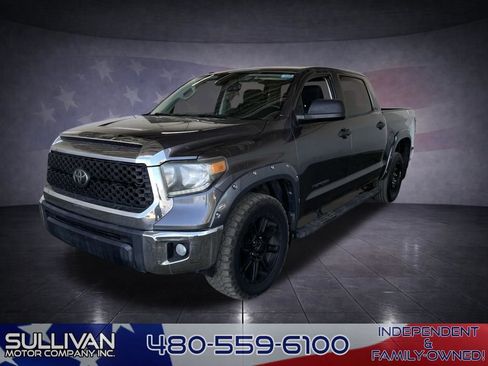 Used 2018 Toyota Tundra SR5 w/ SR5 Upgrade Package image 1