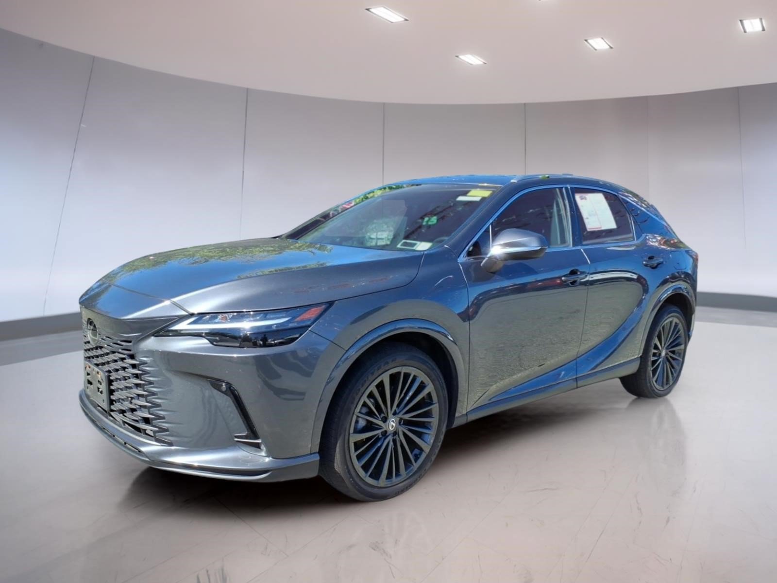 Used 2024 Lexus RX 350 Premium w/ Cold Area Package AWD/4WD image 2