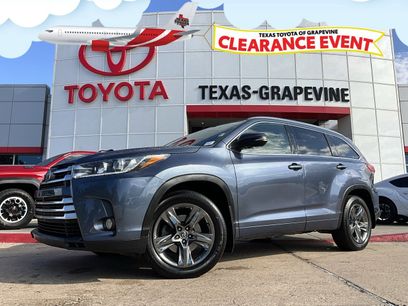 Used 2017 Toyota Highlander Limited Platinum