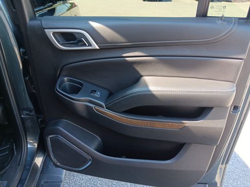 Used 2019 GMC Yukon XL Denali RWD image 20