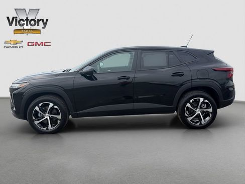 New 2026 Chevrolet Trax RS w/ Driver Confidence Package FWD image 3
