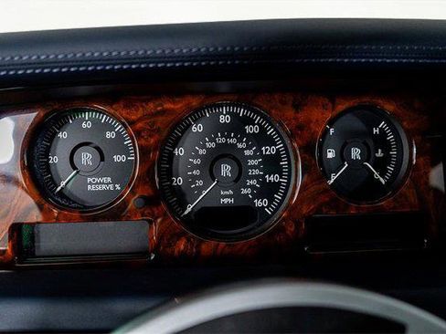 Used 2016 Rolls-Royce Phantom Sedan image 47