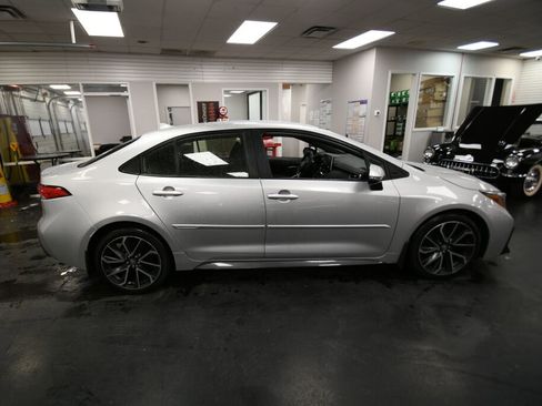 Certified 2020 Toyota Corolla SE image 8