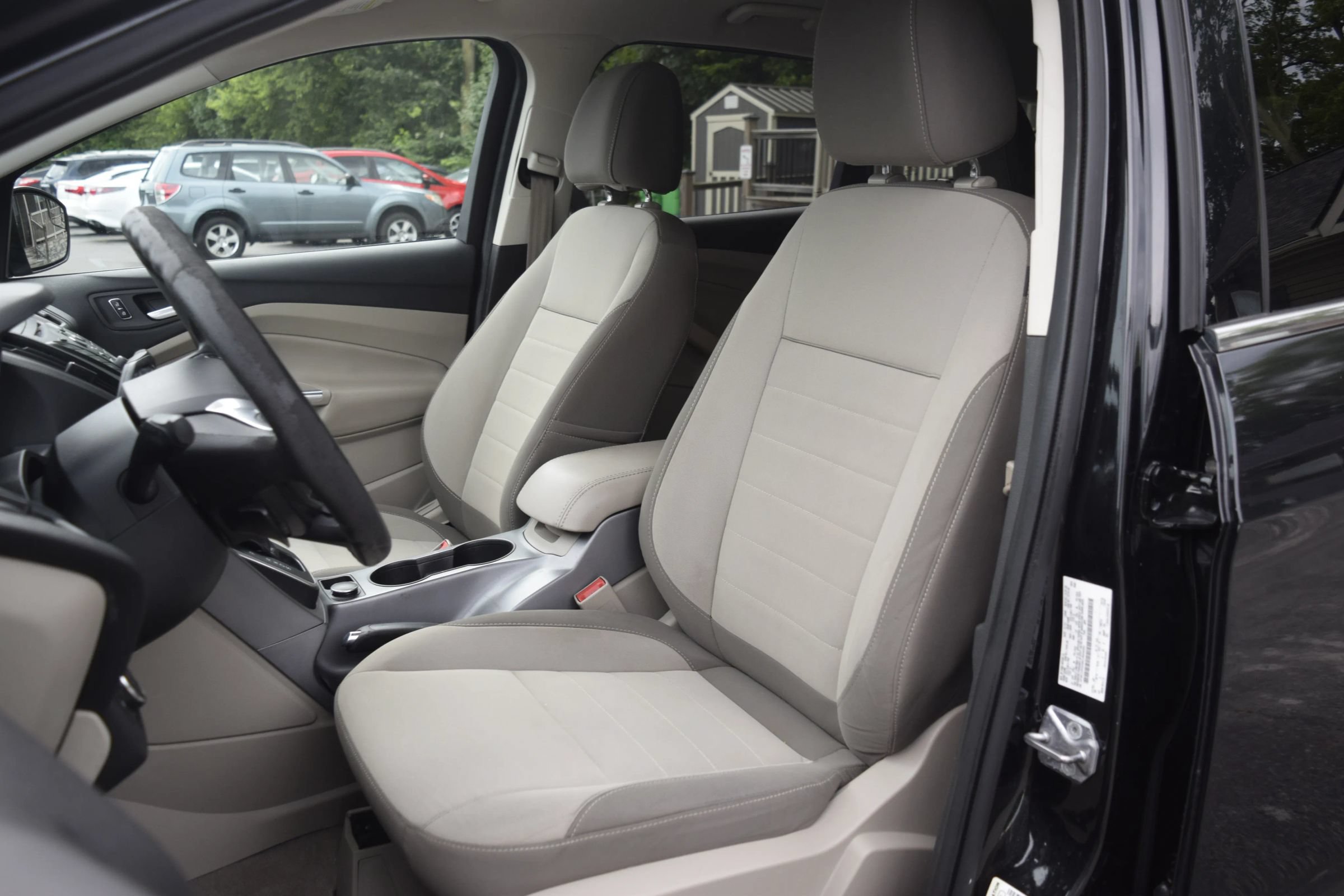 Used 2014 Ford Escape SE FWD image 6