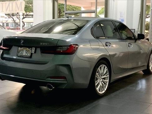 Used 2023 BMW 330i Sedan image 11