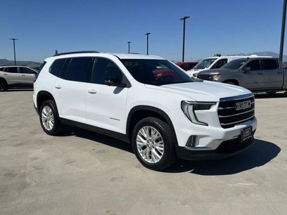 Used 2024 GMC Acadia Elevation