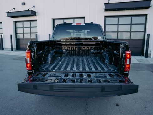 Used 2023 Ford F150 XLT w/ Trailer Tow Package image 11