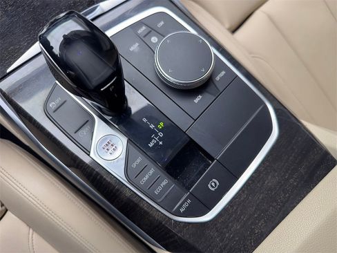 Used 2019 BMW 330i Sedan image 69