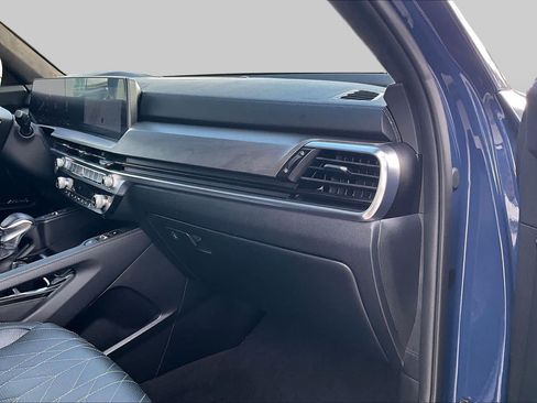 Used 2025 Kia Telluride SX Prestige X-Pro AWD/4WD image 17