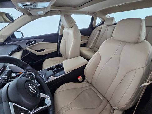 Certified 2025 Acura TLX w/ Technology Package image 21