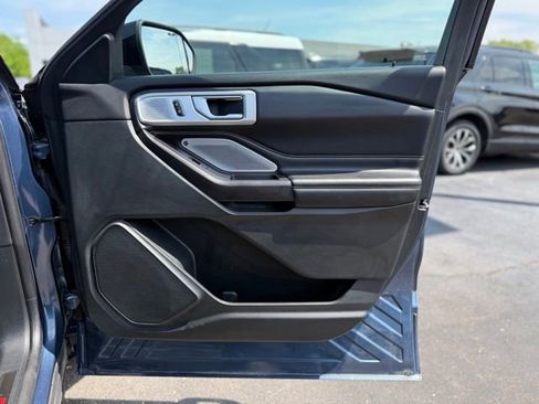 Used 2020 Ford Explorer ST w/ Premium Technology Package AWD/4WD image 15