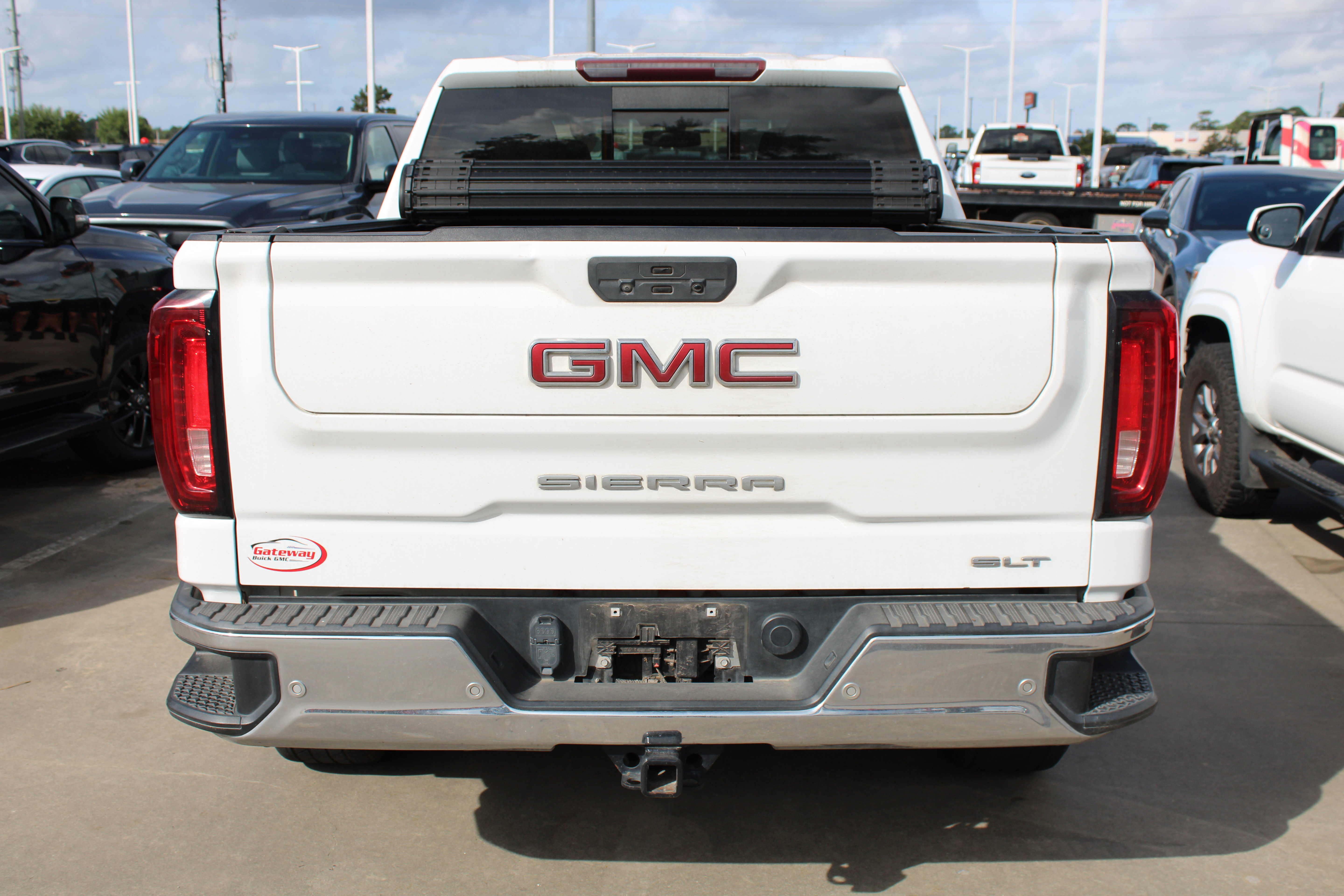 Used 2021 GMC Sierra 1500 SLT RWD image 7