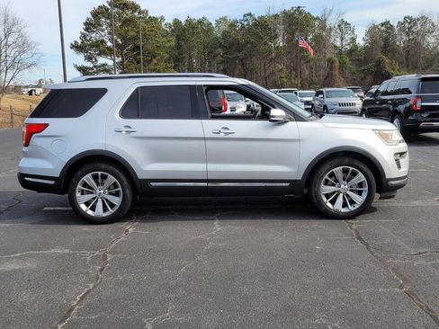 Used 2019 Ford Explorer Limited w/ Class II Trailer Tow Package image 14