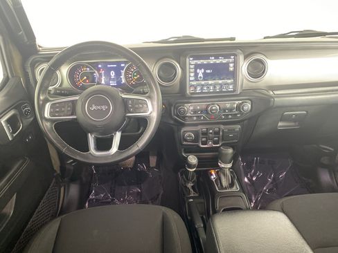 Used 2020 Jeep Gladiator Overland AWD/4WD image 33