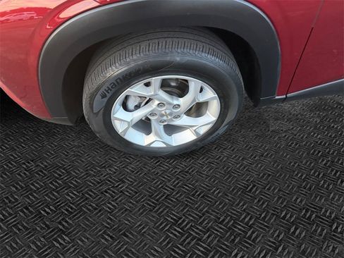 Certified 2024 Chevrolet Trax LS w/ LS Convenience Package image 11