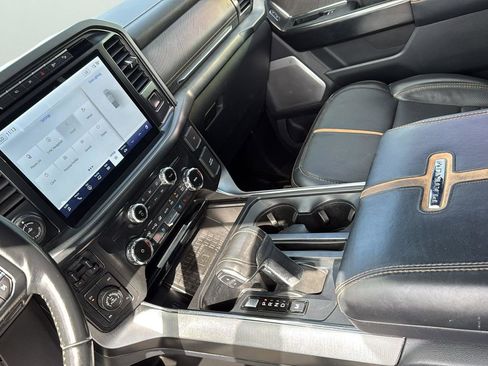 Certified 2022 Ford F150 Platinum w/ Equipment Group 701A High image 21