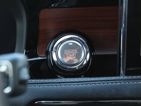 Certified 2022 Lincoln Corsair Reserve w/ Elements Package image 22