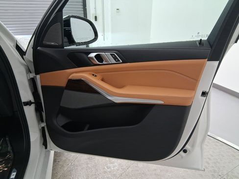 New 2026 BMW X5 sDrive40i image 30